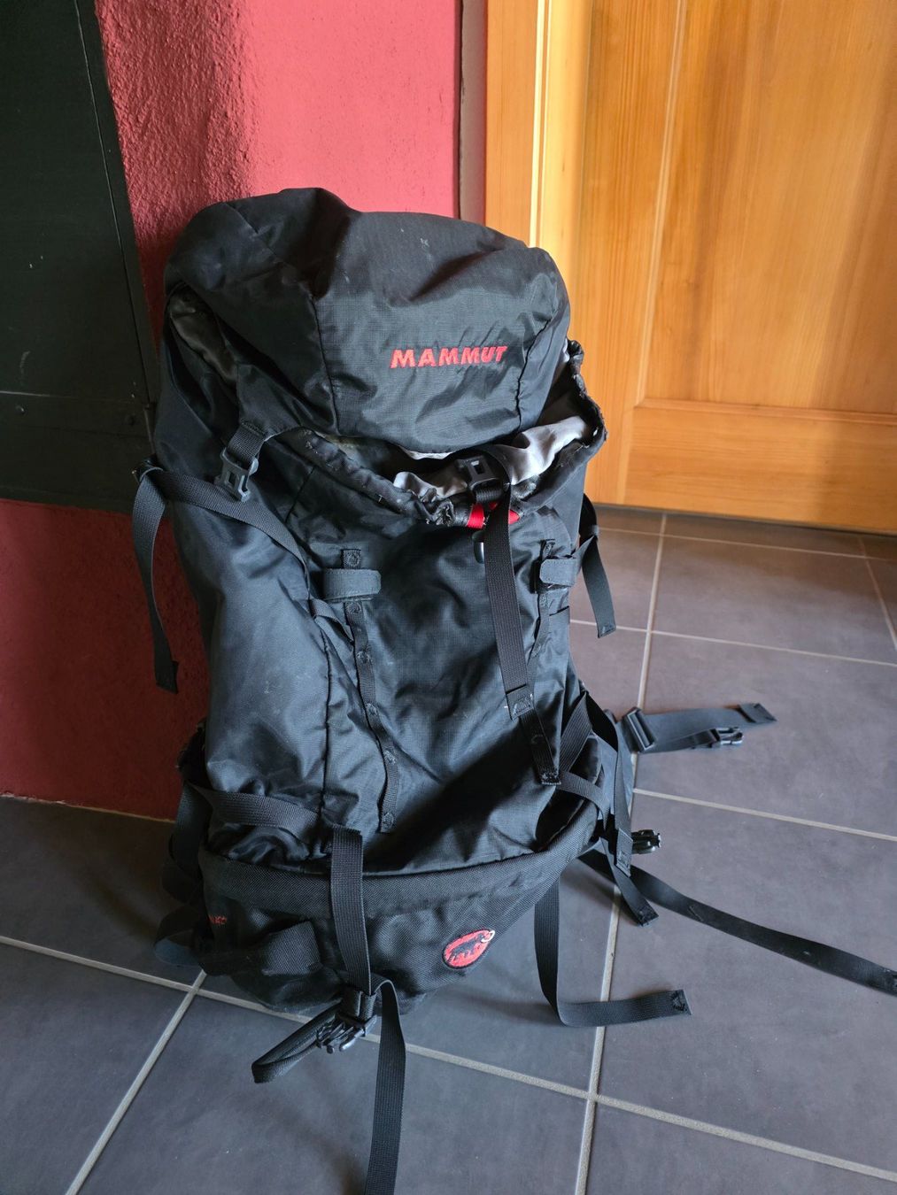 Mammut Zaini: grosser Mammut Rucksack Trion advanced 42+ – Usato da Walterswil BE venduto da Lonitti