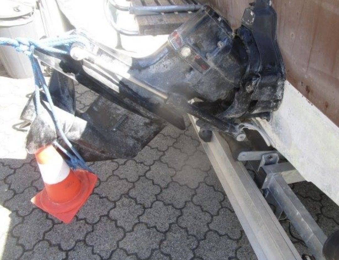 Chaparral Boote: Motorboot mit Bodenseezulassung – Defekt aus Weinfelden von adi0310 6