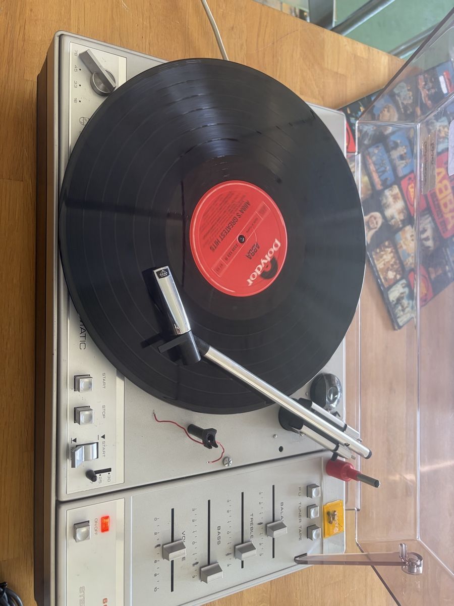 Philips Giradischi: Philips 660 Stereo Automatic Plattenspieler – Usato da Pratteln venduto da Cartonsducoeur_bl 3