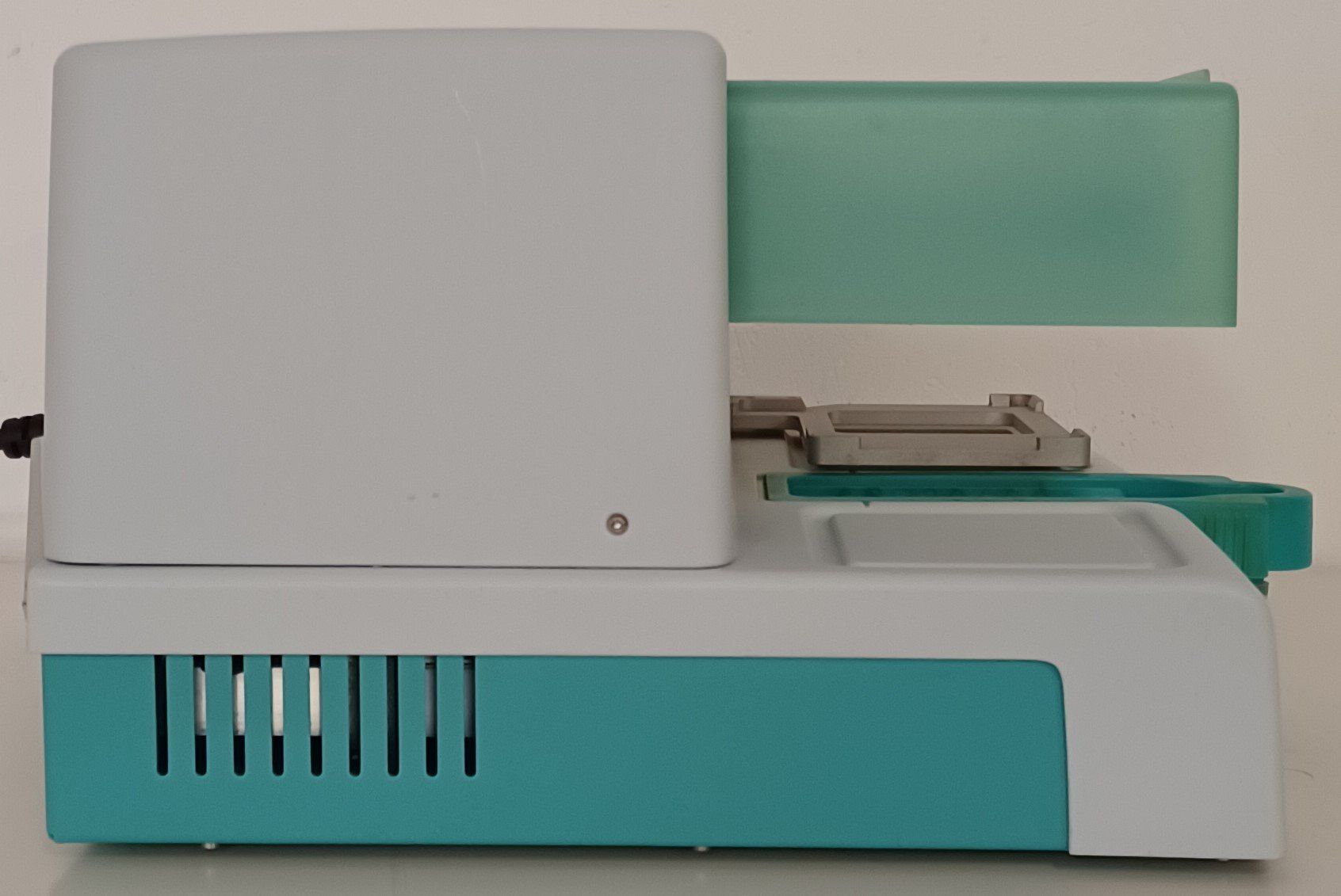 Accessori da laboratorio: Thermo MultiDrop Combi Typ 836 – Usato da Niederdorf venduto da LeptonAG_Labor 2