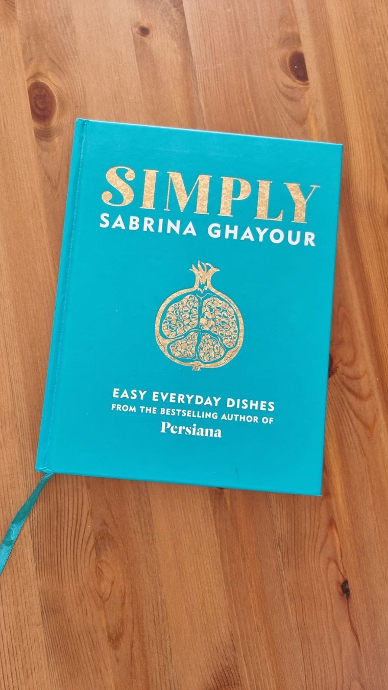 Libri: Simply, by Sabrina Ghayour – Usato da Bellinzona venduto da dan_m8pc