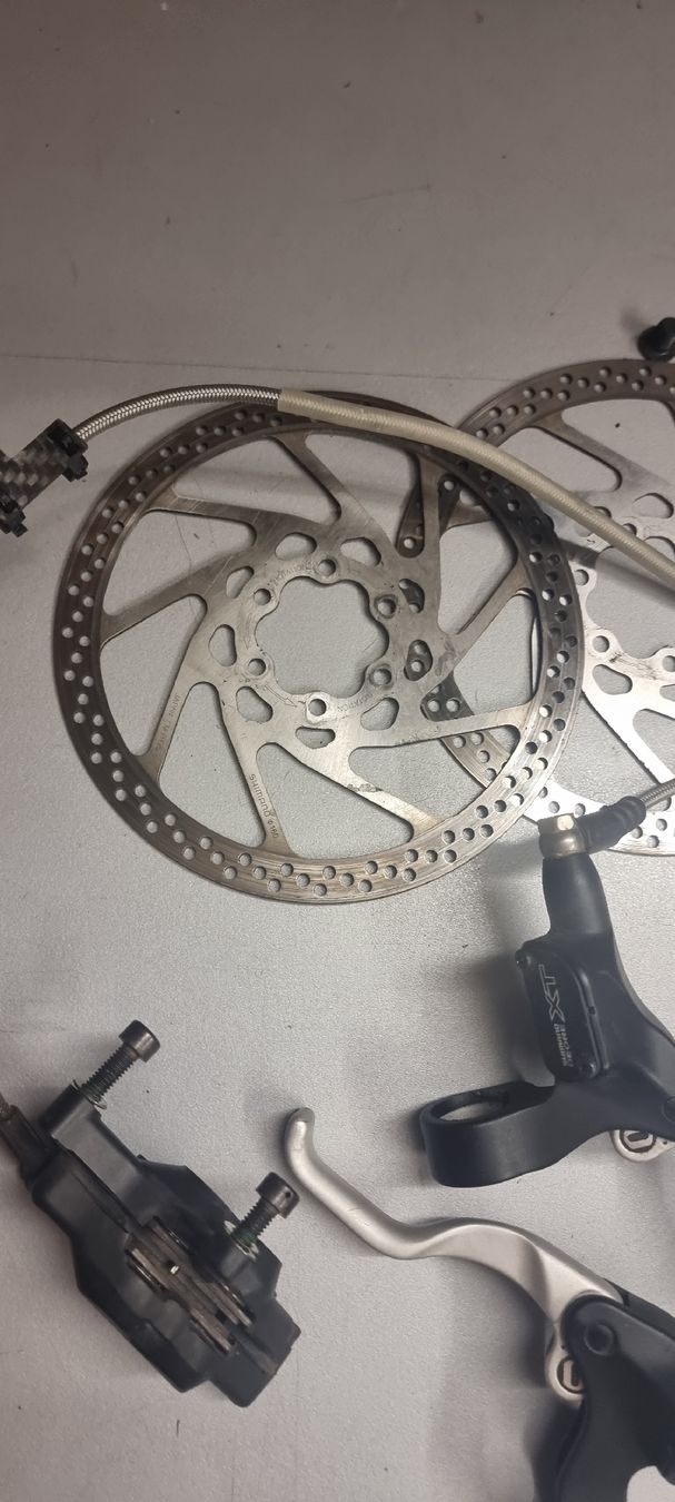 Shimano Pièces détachées: Shimano XT M755 Scheibenbremsen  – D'occasion à Seon par Stibinio 4