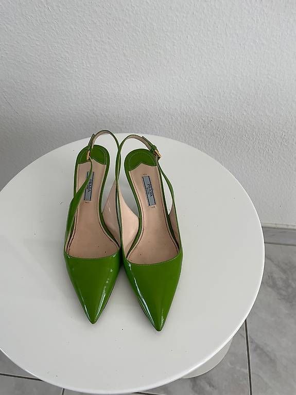 Prada Scarpe da donna: Prada schue – Usato da Basel venduto da DobrilaP