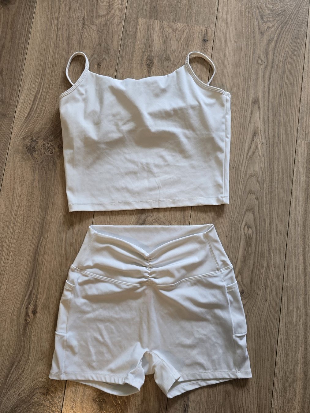 Lotti & Set di vestiti: Grosses Kleiderpaket Grösse S – Usato da Baar venduto da YvonneSch01 3