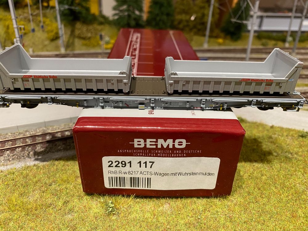 D+R Modellbahn 28262 + 28264 Plattformwagen, DC H0m (Gebraucht) in Basel für CHF 13 – mit