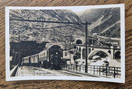 Goeschenen, Elektrischer Zug der Gotthardbahn 1928