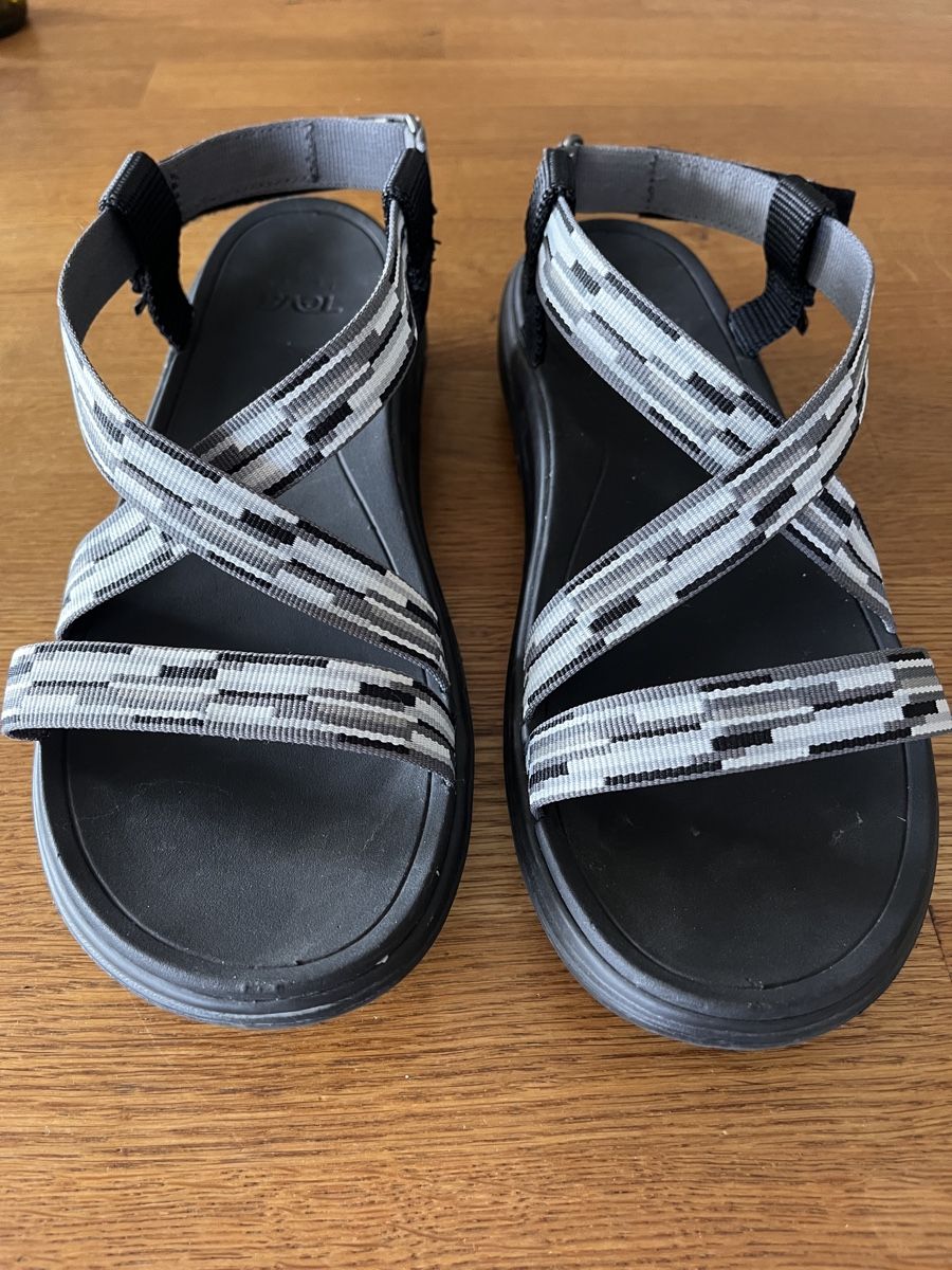 Teva Chaussures femmes: Teva Terra Float Livia Gr. 41 – Neuf (Voir description) à Weesen par Engadinerin
