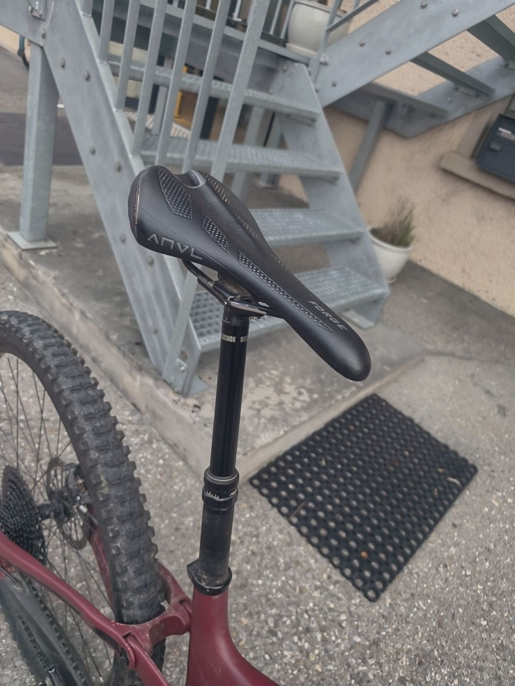 Transition Velos: Carbon MTB Fully Transition Sentinal (Grösse M: 163-181) – Gebraucht aus Horw von sandro_mols 8