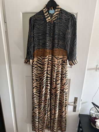 Lightweight cotton summer dress exotic animal pattern 