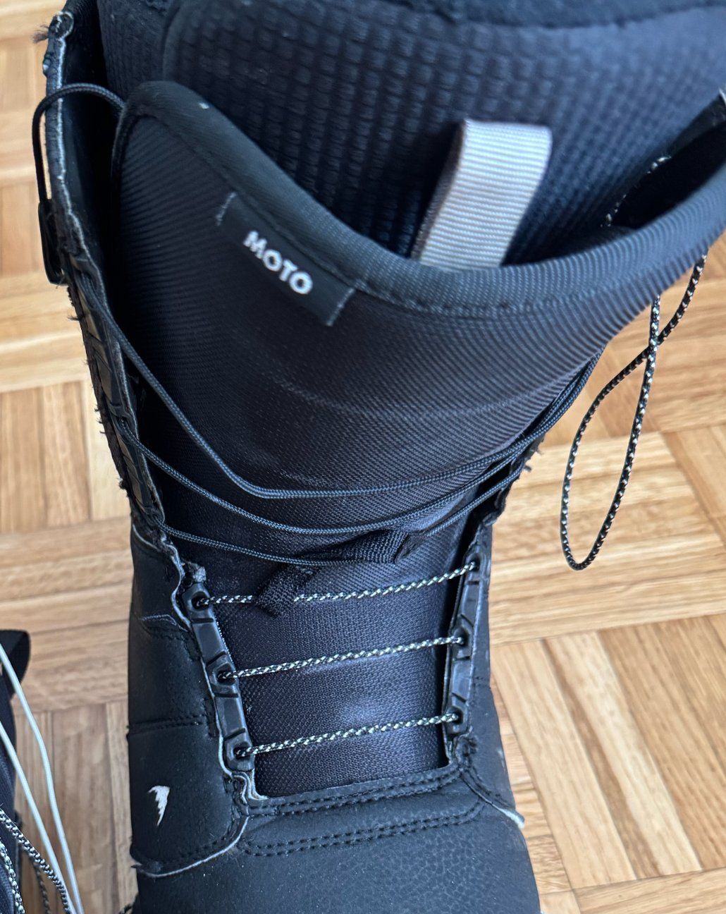 Burton Scarpe da uomo: BURTON - Snowboard Shoes - 44.5 – Usato da Zürich venduto da Matteo_7 2
