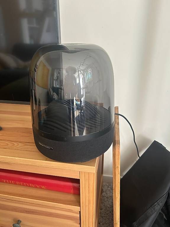 Harman-Kardon Casse acustiche: Harmon Kardon Aura Studio 4 Mint Condition – Usato da Zürich venduto da era_m5h2