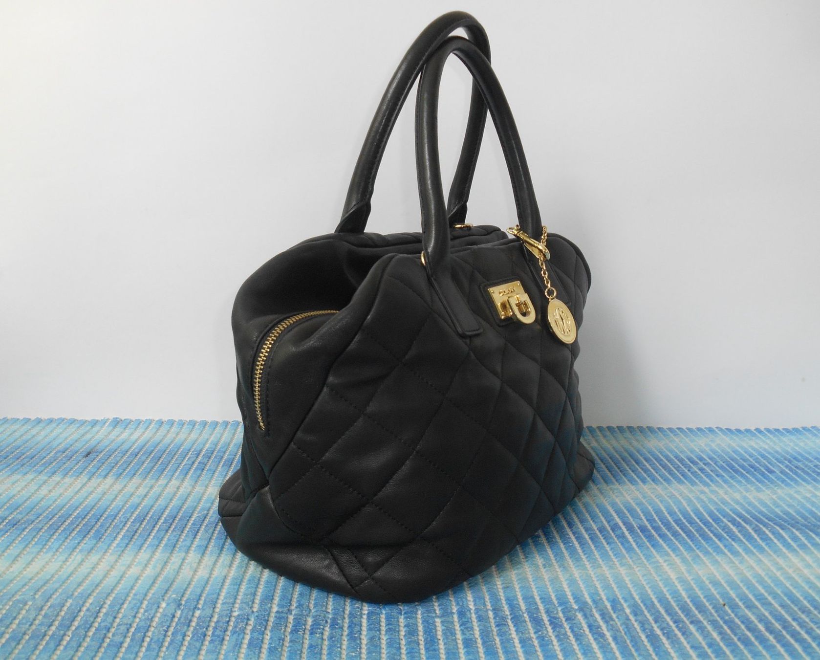 DKNY Borse da donna: DKNY Leder Handtasche schwarz – Usato da Basel venduto da Birs868 2