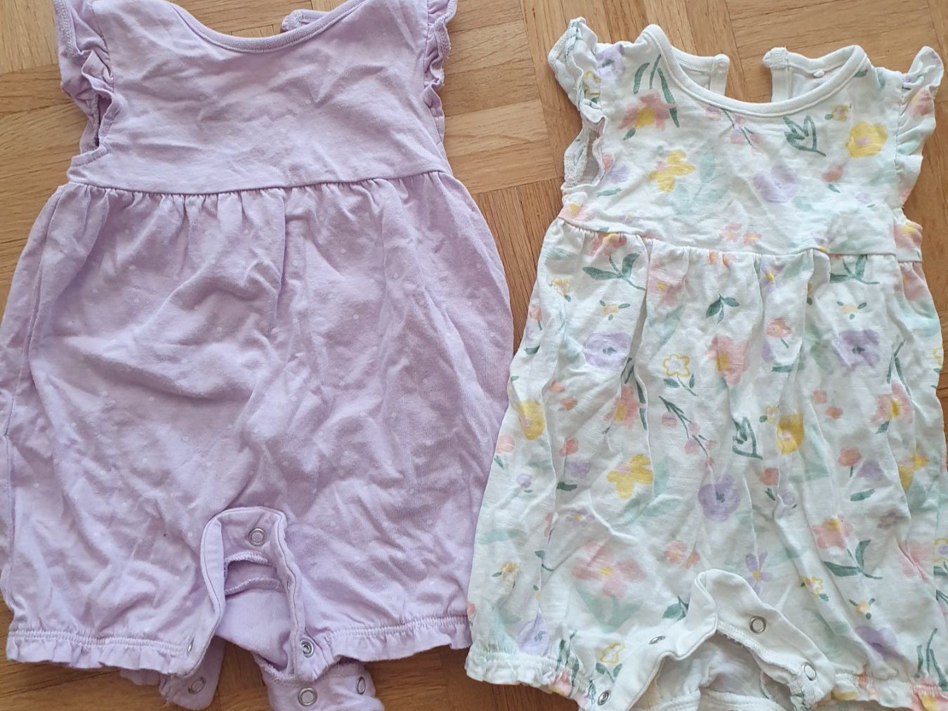 Jumpsuits: Sommerbodies für Babys Gr 68 – Gebraucht aus Nussbaumen AG von efmkoene