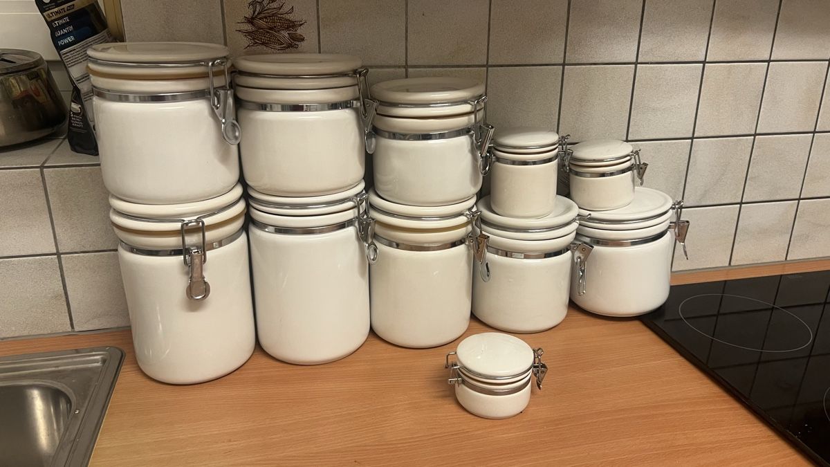 Sonstiges Fahrzeugzubehör: OGGI 9 Stück Keramik  – Gebraucht aus Trasadingen von Kaffee.mann 8