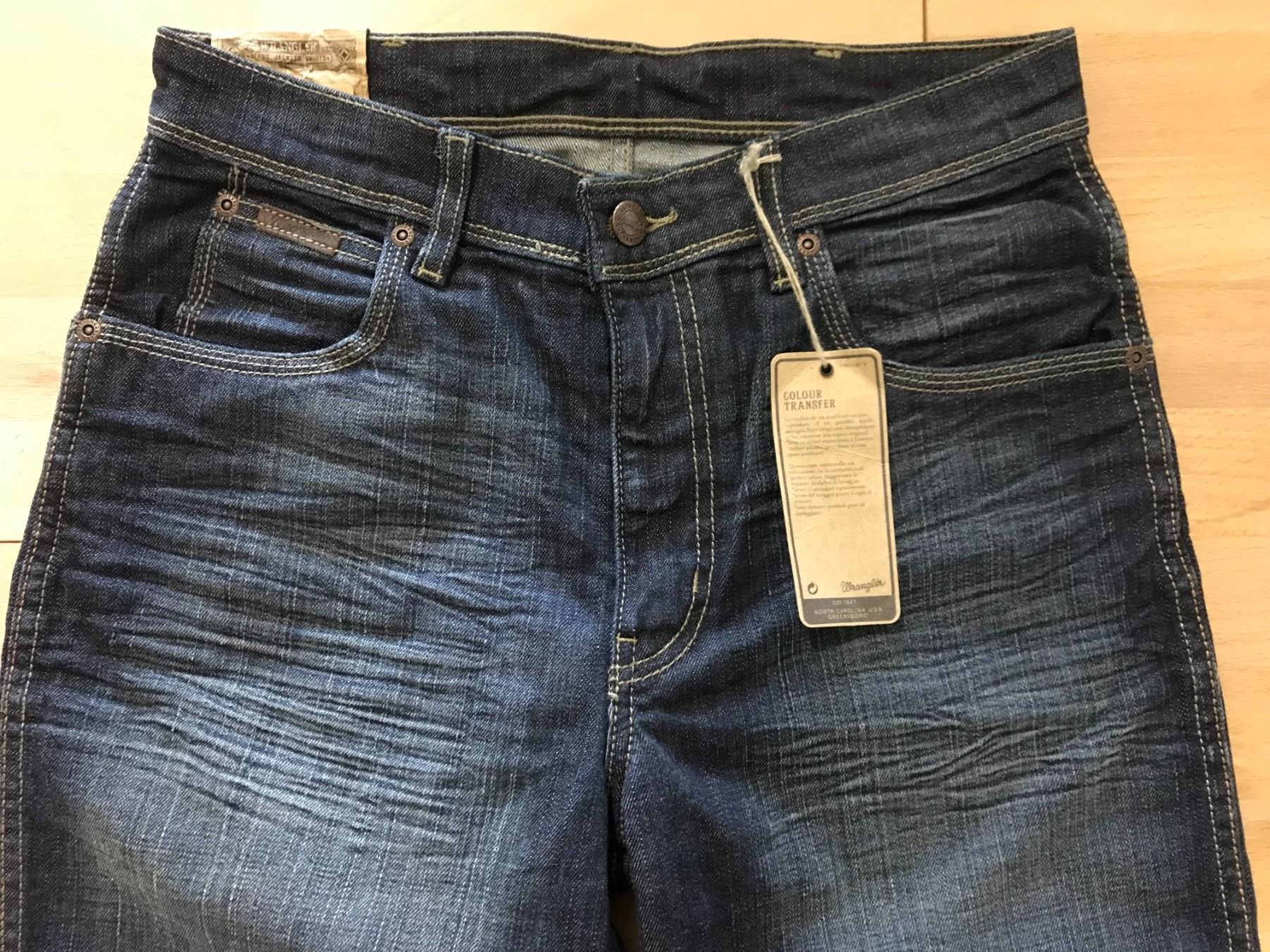 Jeans: Wrangler Texas Stretch W30 L34 neuf – Gebraucht aus Meyrin von dijin 4