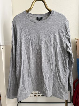 T-shirt A.P.C. gris à manches longues, Size XXL