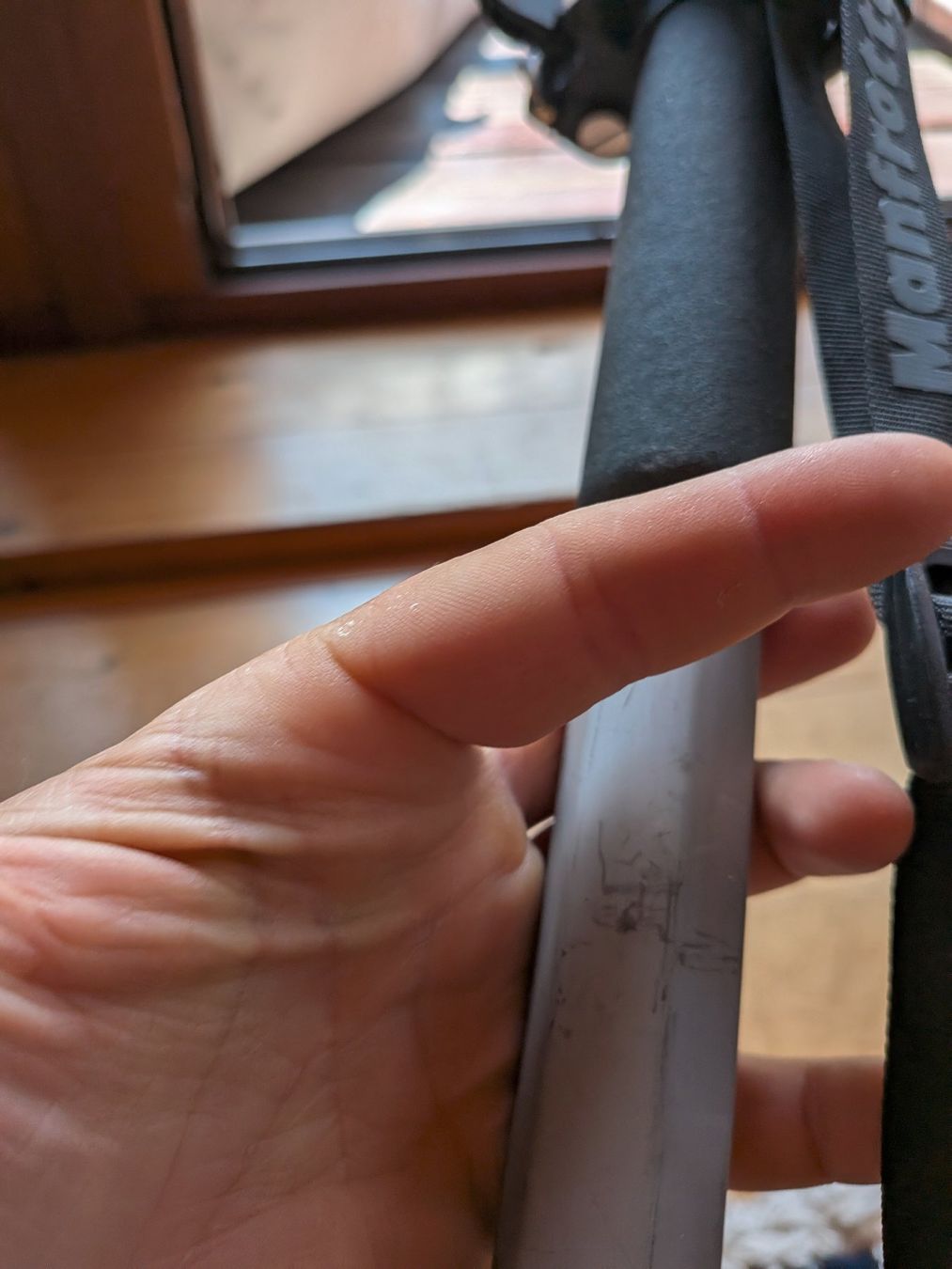 Manfrotto Stative & Stativköpfe: Manfrotto Einbeinstativ Kamera – Gebraucht aus Peccia von LillyMarie98 2