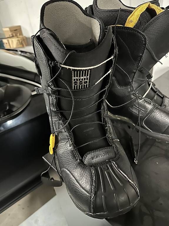 Scarpe da uomo: Snowboardboots Burton  Grösse EU 46 – Usato da Luzern venduto da VC_TIGER16 1