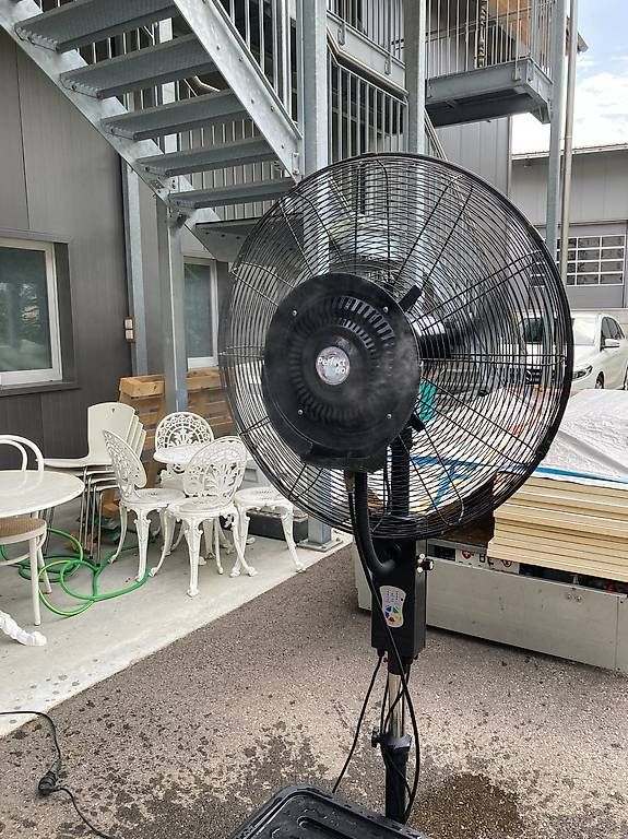 Ventilatori: Wassernebelventilator – Usato da Liesberg Dorf venduto da Country1 1