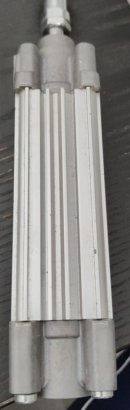 Altri prodotti elettronici: Pneumatic Cylinder - Used – Usato da Boppelsen venduto da dam_zzz9