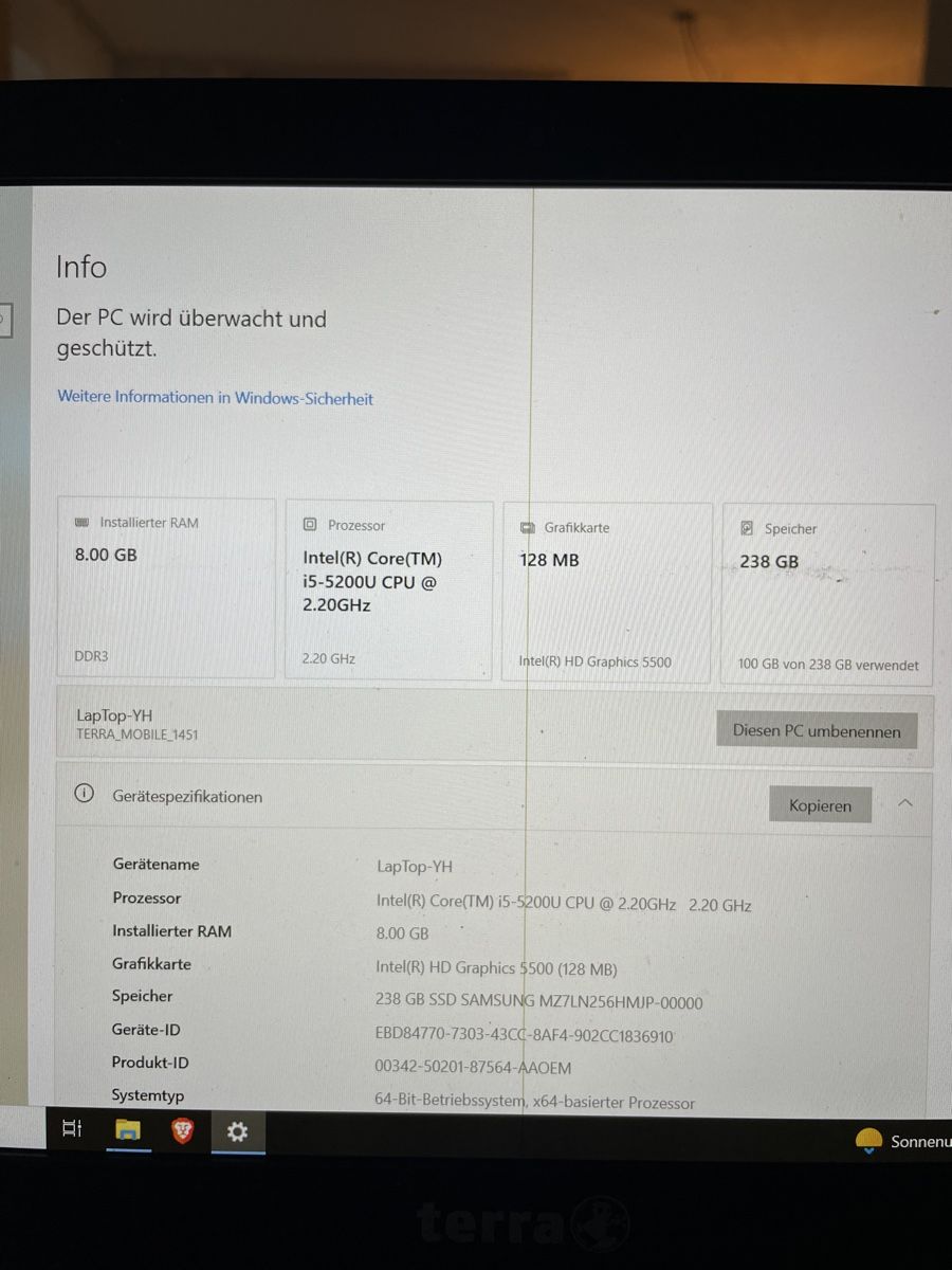 Notebook: Terra Mobile 1451 Laptop - Windows 10 Pro – Usato da Böckten venduto da Siargao78 2