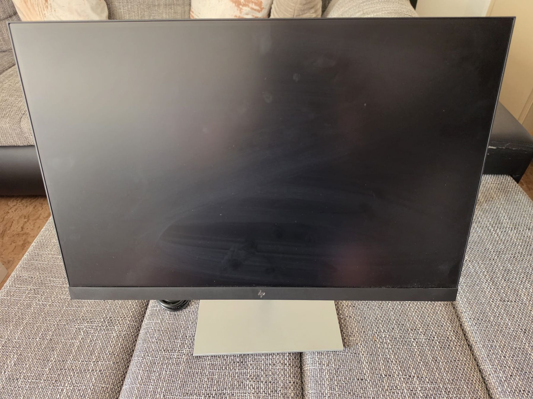Hewlett Packard Monitor: HP Monitor E24i G4 – Usato da Spreitenbach venduto da mil_5zcj