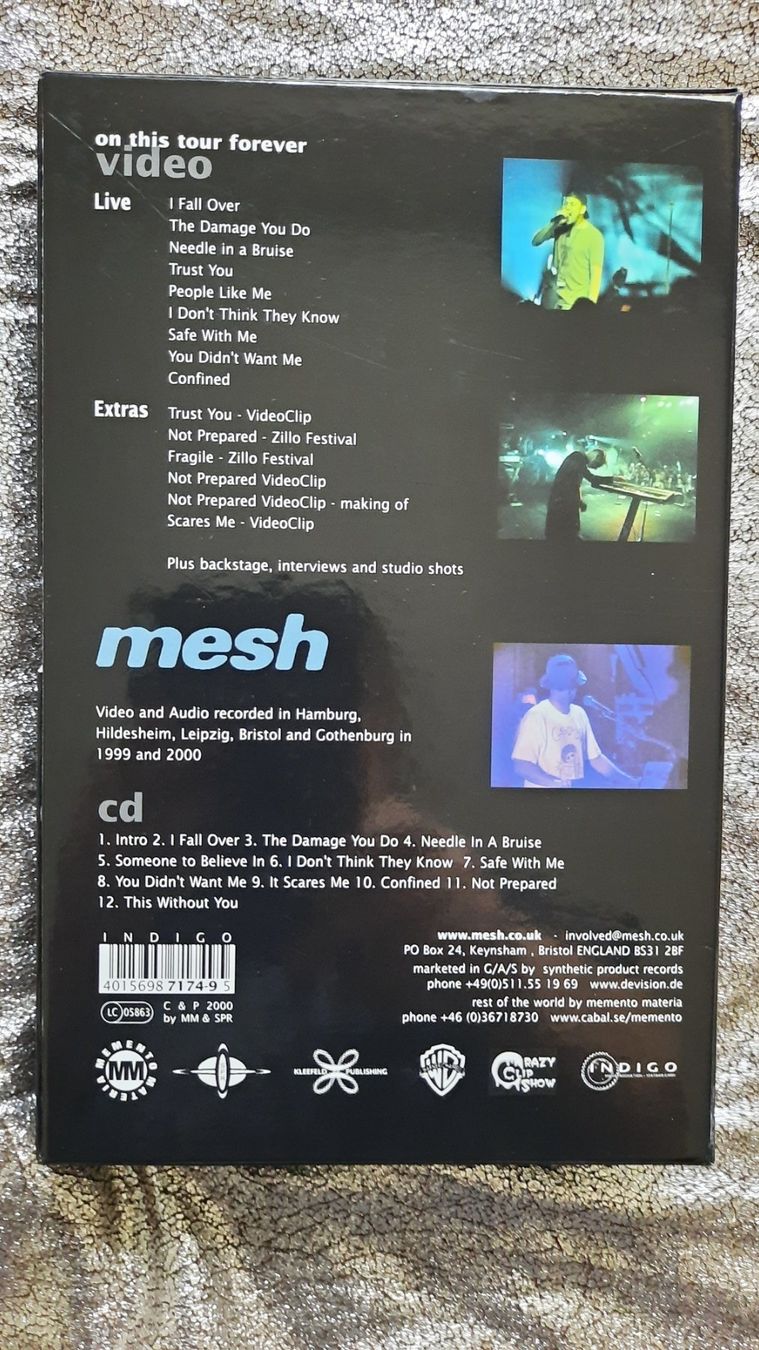 Tutti i VHS: VHS + CD Live MESH – Usato da Lausanne venduto da BrigitteAnne 1