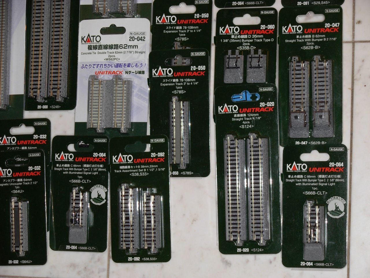 Kato Modellini di ferrovie: N: Katogleise 60-teilig – Nuovo (secondo la descrizione) da Oberrieden venduto da Hobbyschiff 2
