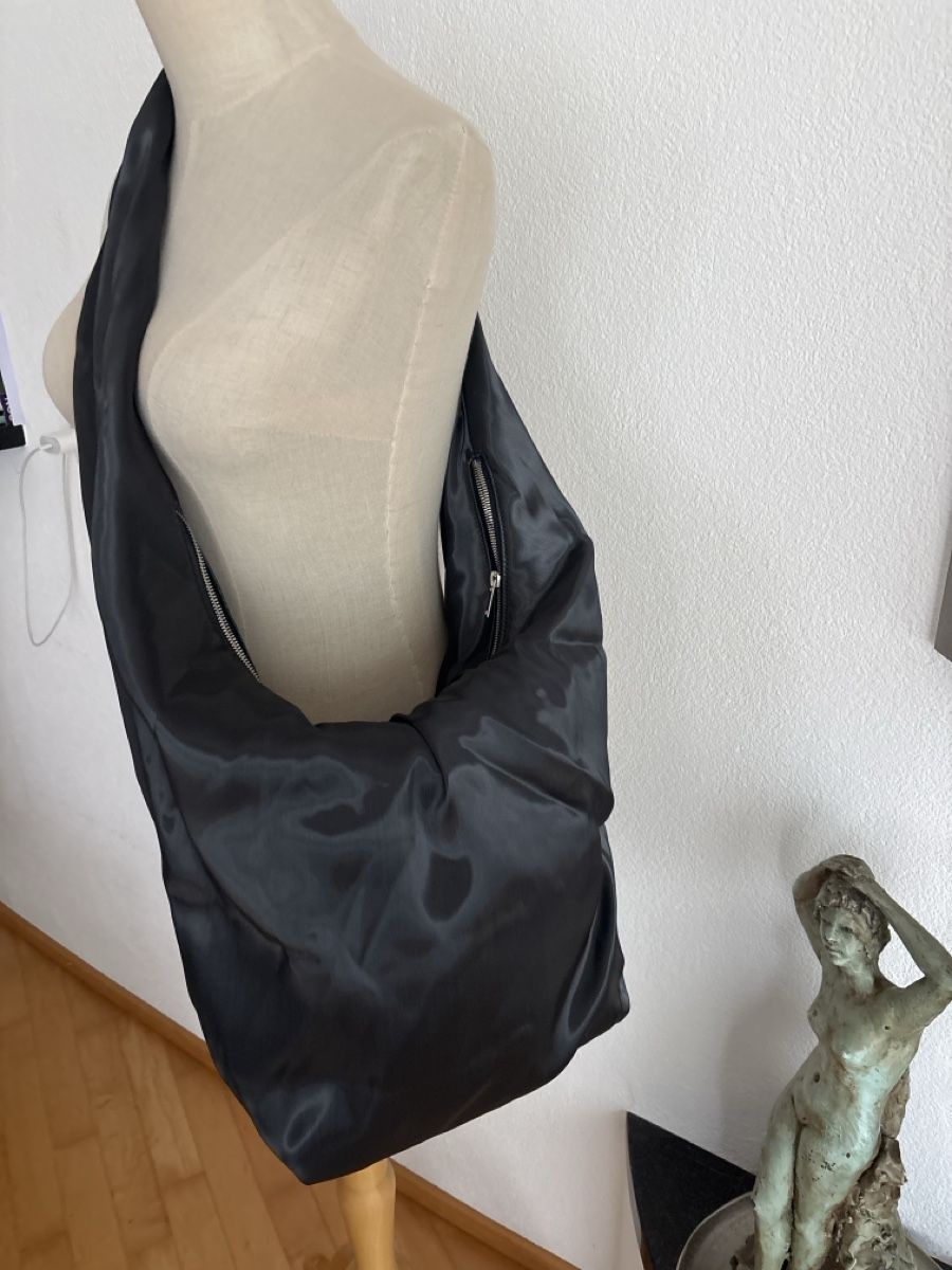 Cos Borse: Cos Tasche – Nuovo (secondo la descrizione) da Embrach venduto da Dmoney