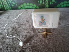 Alter, Vintage Fernseher fürs Puppenhaus