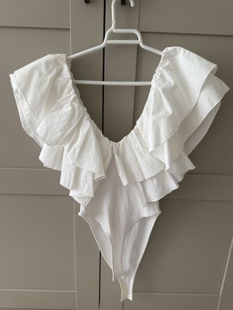 Zara Body mit Rüschen, Gr. S