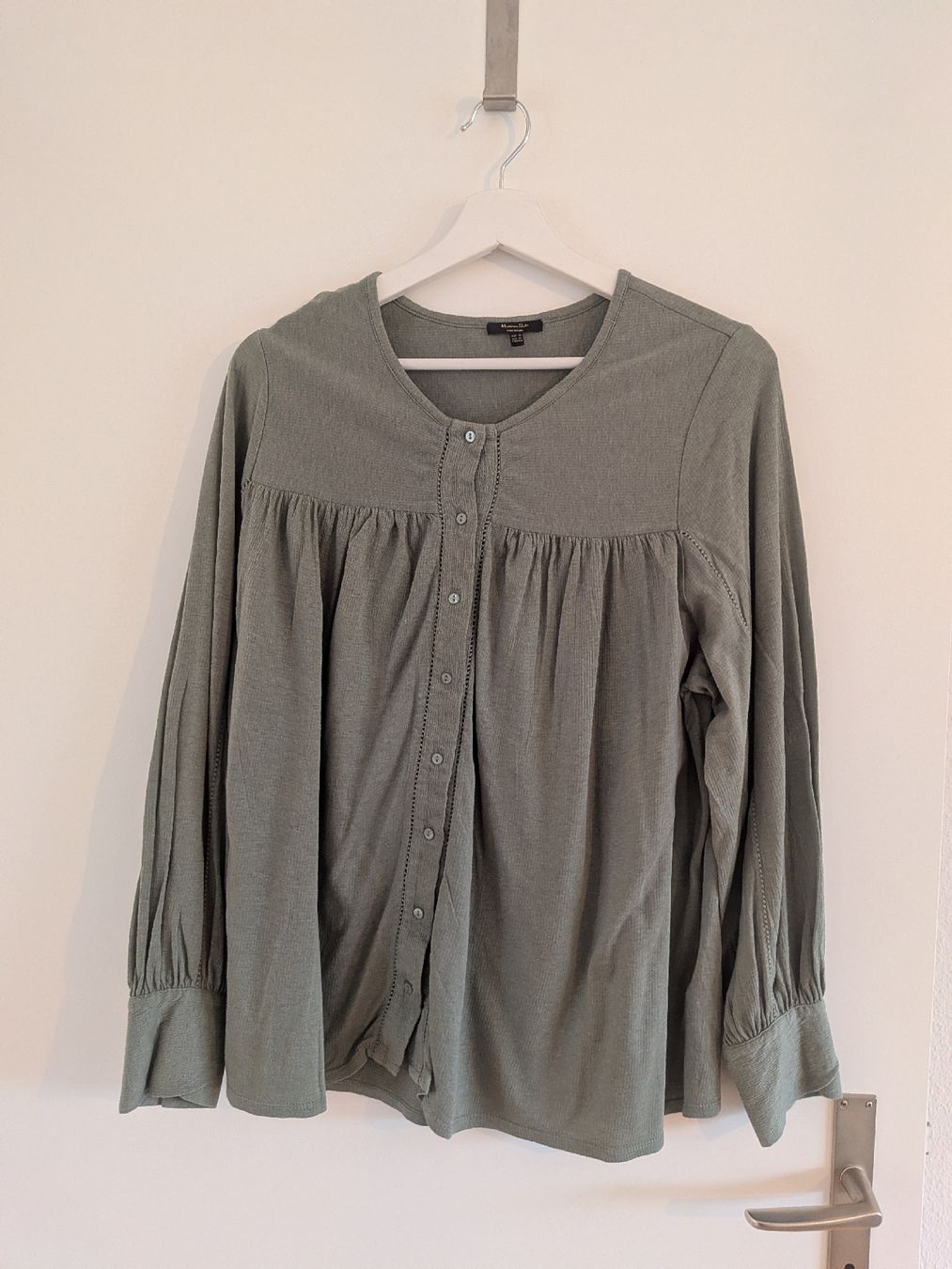 Massimo Dutti Camicette: Massimo Dutti Olive Blouse - Size XS – Usato da Wettingen venduto da ann_hzb5