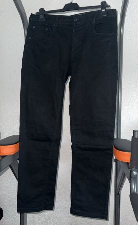 Jeanshosen schwarz Grösse 42/44 denim 1982