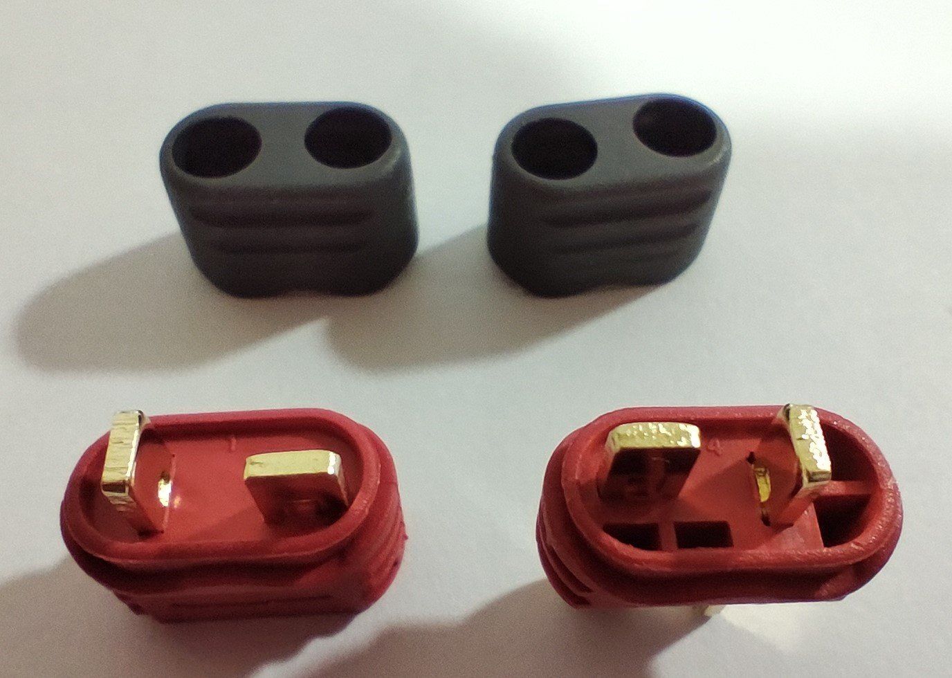 Modellismo RC: Set T-Deans Stecker - 5 Stecker & 5 Buchsen mit Kappen – Nuovo e nell'imballaggio originale da Uzwil venduto da Bruchpilot64 3