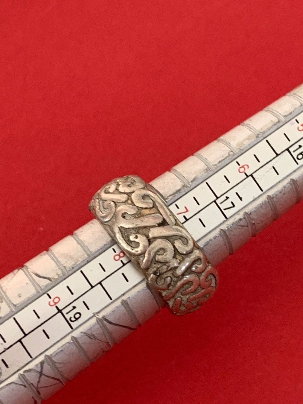 Anelli: Silberring DESIGNER SPAGHETTI (57/18) – Usato da Laufen venduto da belleskulptur 1