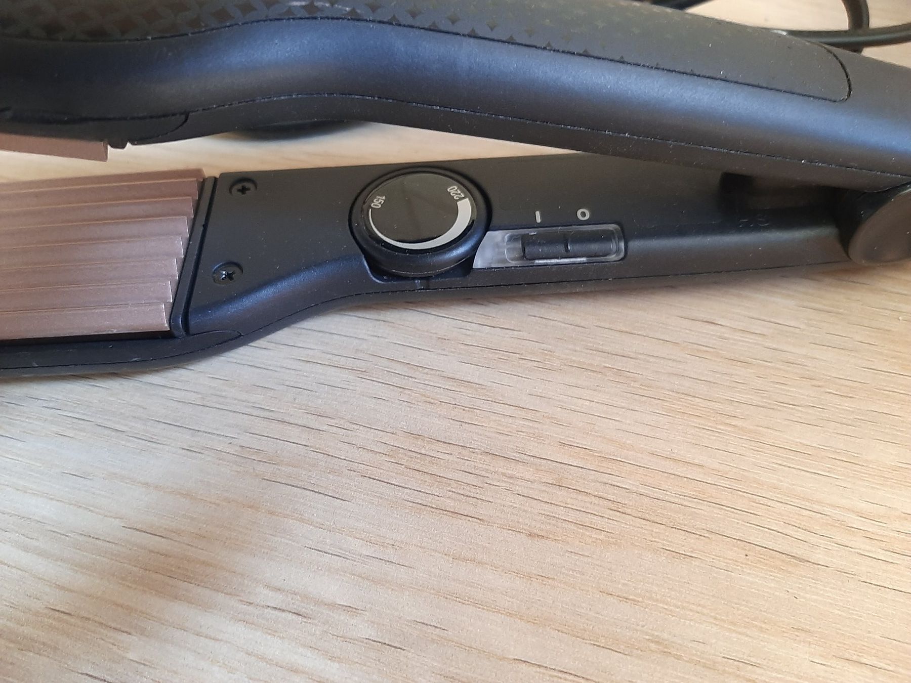 Remington Piastre & Arricciacapelli: Remington, fer à crêper – Usato da Fribourg venduto da metalhands 1