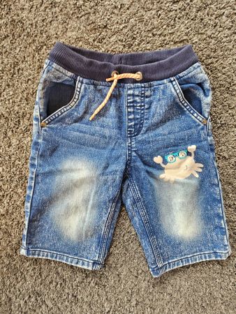Kurze Shorts Grösse 116
