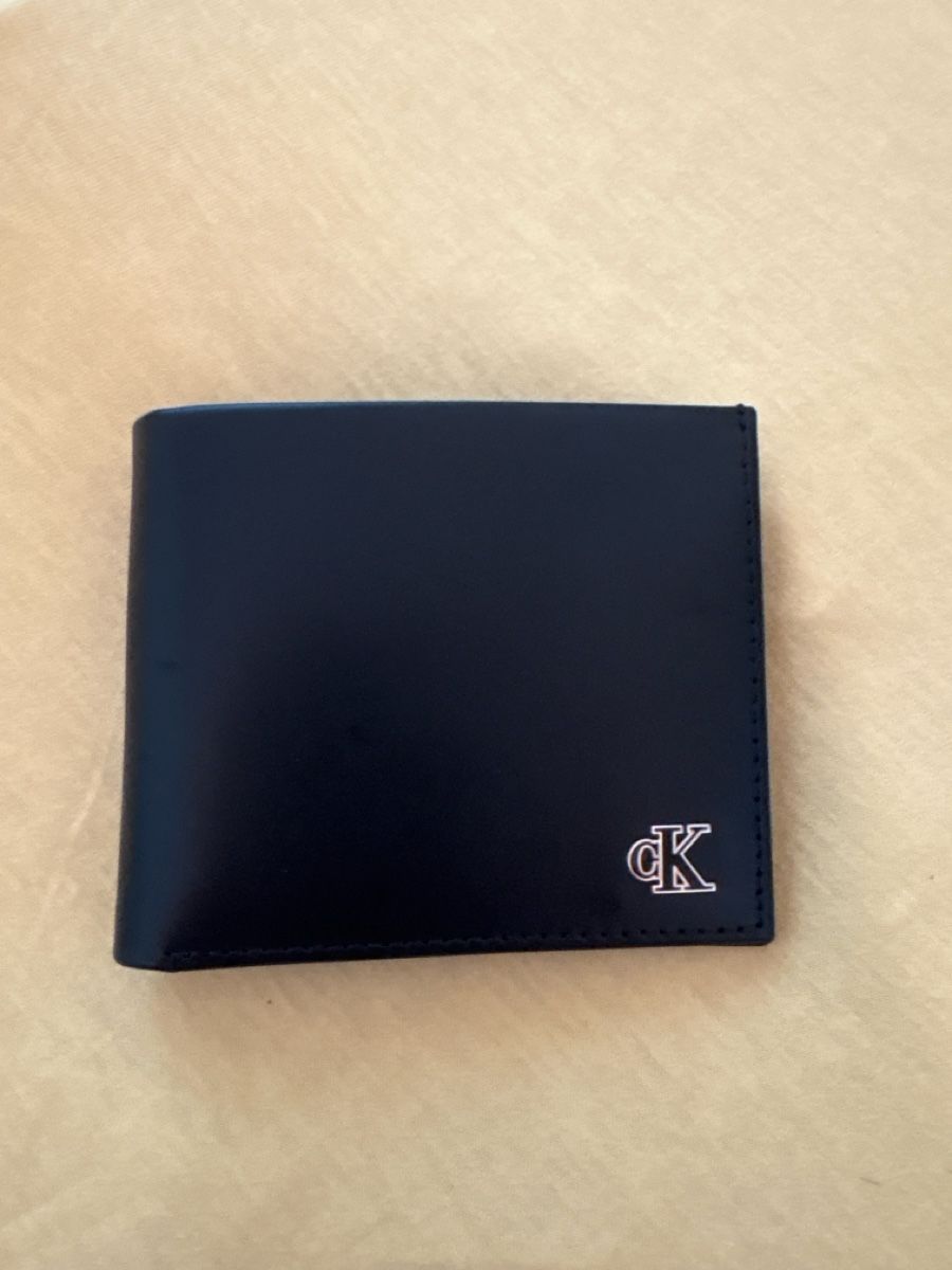 Calvin Klein Portafogli: Wallet  Calvin Klein Jeans  – Nuovo (secondo la descrizione) da Zürich venduto da aar_7j2n