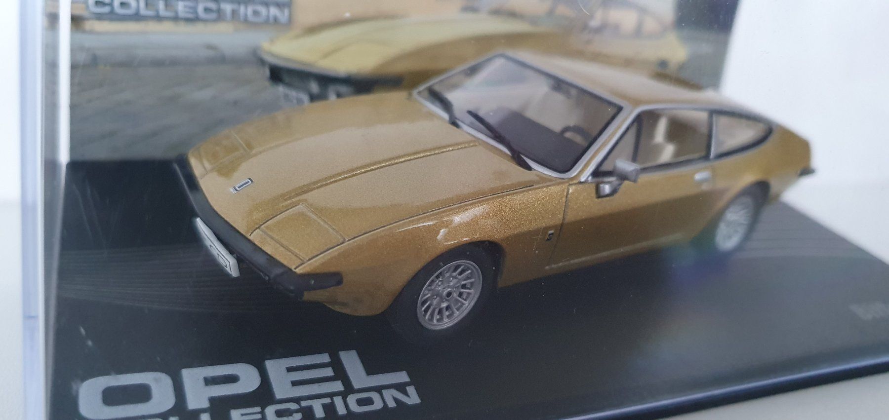 Opel Modellautos: Opel "Bitter" CD 1/43 press – Gebraucht aus St-Barthélemy VD von titeuf5 2
