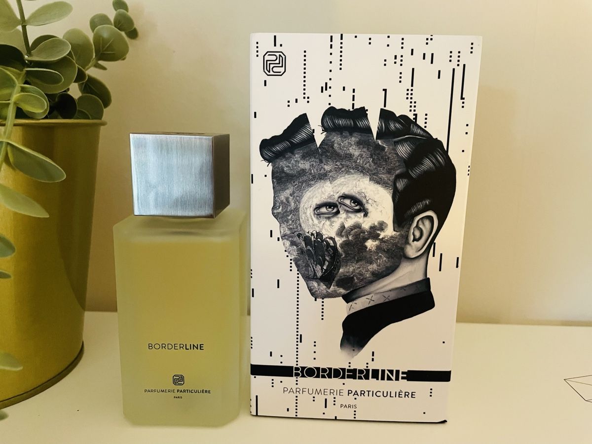 Profumi & Eau de Toilette: Parfumerie Particulière - Borderline (2ml) – Usato da Arch venduto da momo0809