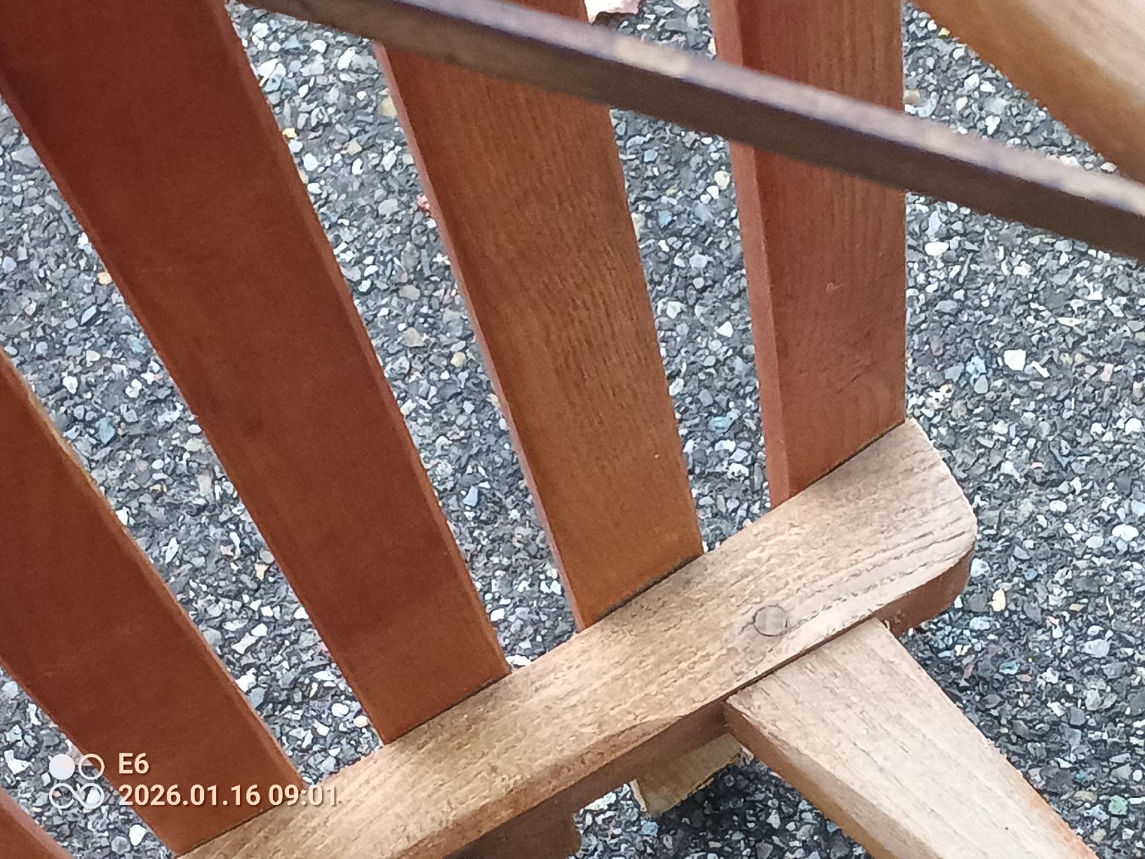 Slitta: Robuster Holzschlitten – Usato da Zürich venduto da Mitzi6 2