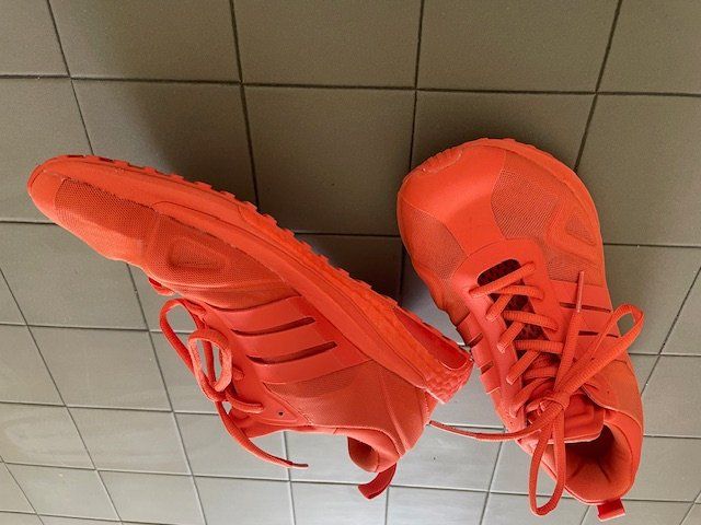 Scarpe da donna: Adidas Laufschuhe Gr.40 – Usato da Rütihof venduto da KristinaG 1