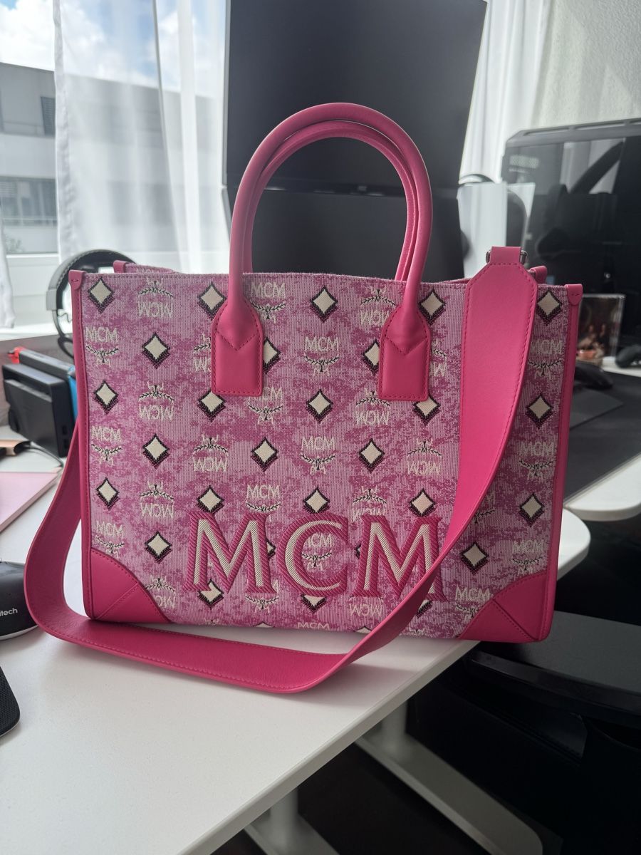 Mcm Borse da donna: MCM Tasche mit Pochette NEU – Nuovo (secondo la descrizione) da Winterthur venduto da tin_z7yk