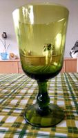Wunderschöner Kelch / Vase aus echtem Uranglas