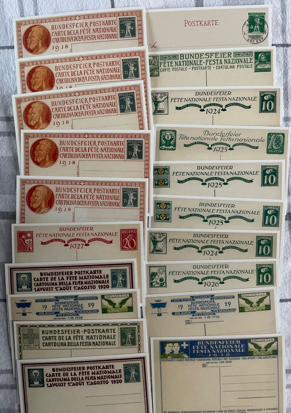 Ansichtskarten: 20 AK Bundesfeier Postkarten Reprints – Gebraucht aus Zürich von tol_b7c7 7