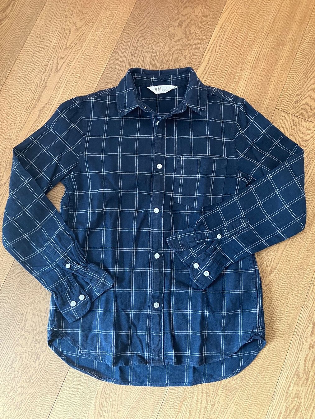 H&M Camicie, T-shirt & Polo: Kariertes Hemd dunkelblau Grösse 146 – Usato da Cham venduto da Liliane78