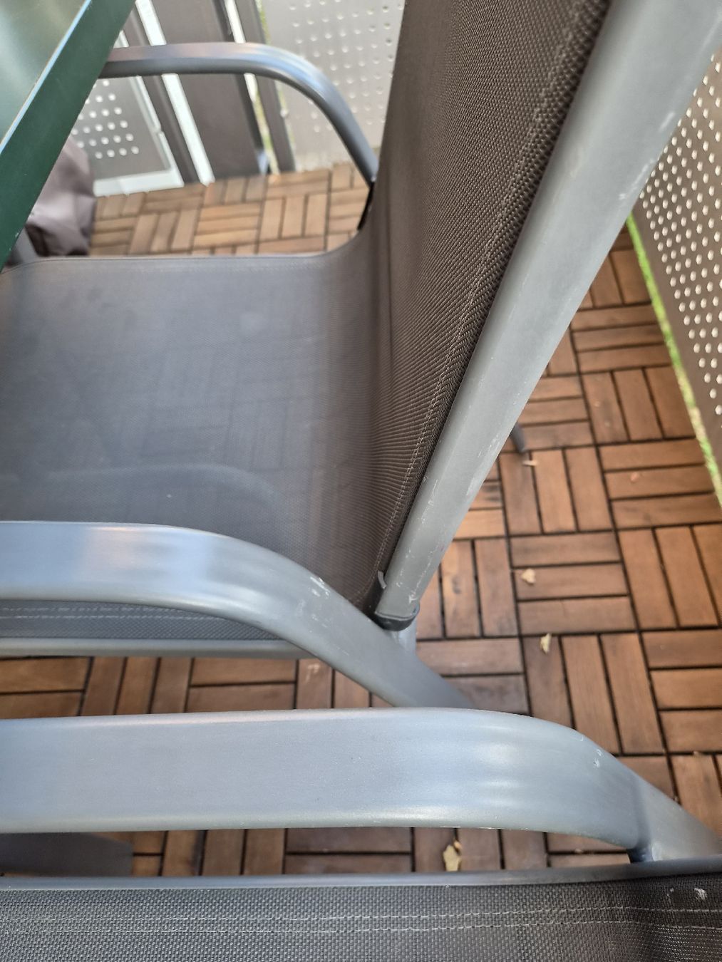 Tische: Gartentisch inkl. 4 Stühle – Gebraucht aus Zürich von martin.caluori 7