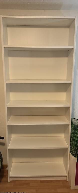 Scaffali: Étagère Billy / Ikea blanche  – Usato da Boussens venduto da justjuju