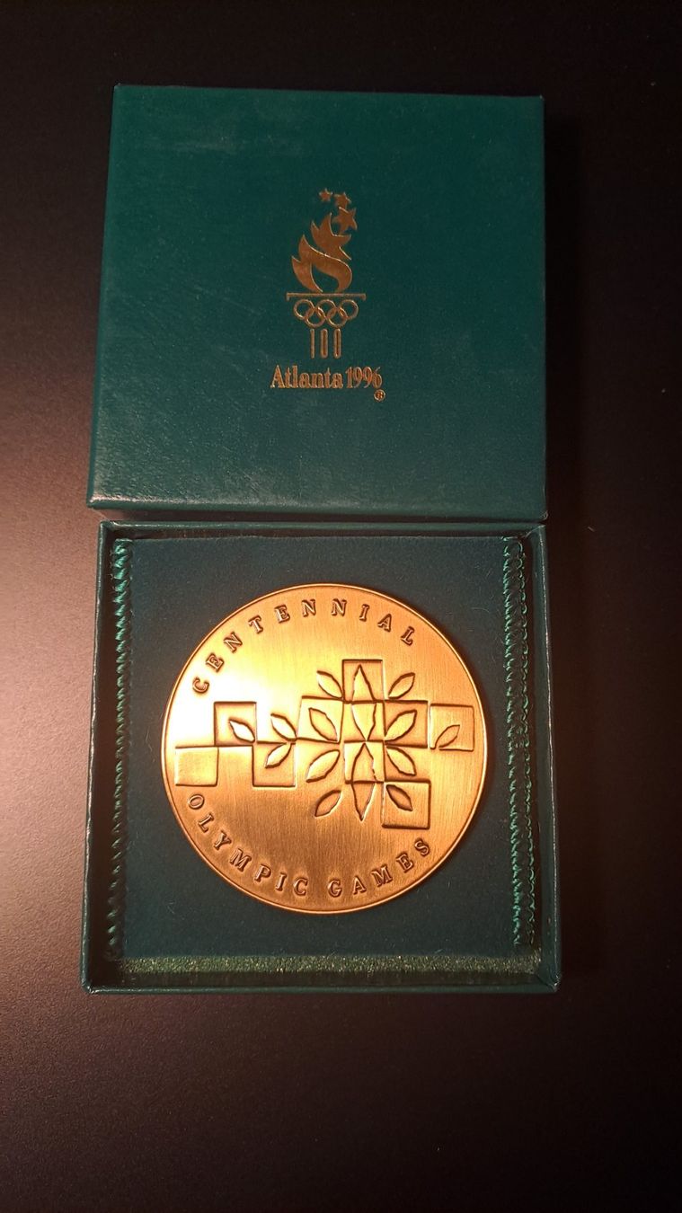 Medaglie: Olympic Centennial Medal - Atlanta 1996 – Usato da Morges venduto da kutabeach 1