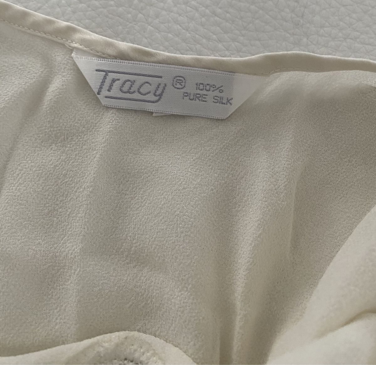 Top: Seiden Top 🌸 – Usato da Opfikon venduto da Luis144 4